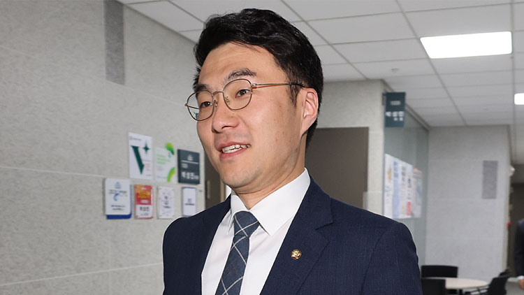 [취재후 Talk] '위법 없다' 강변한 김남국, 3년 전엔 '의원 이해충돌 징계해야'