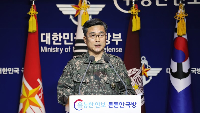 日초계기, 韓 군함 540ｍ거리 또 위협 비행…軍 '강력 규탄'