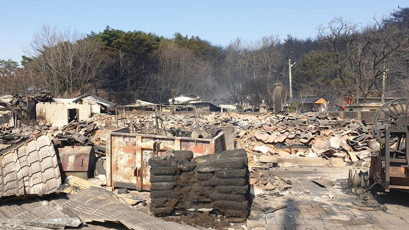 통일부 '강원 산불, 연락사무소 통해 北과 정보 공유'