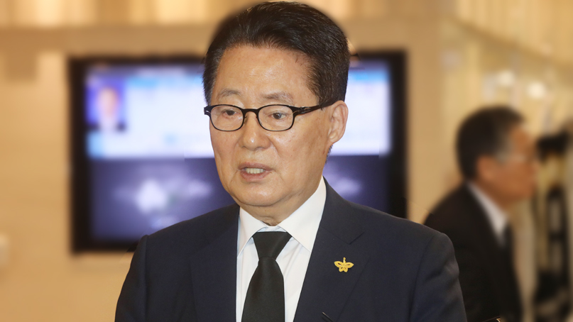 박지원 '北, 군사적 긴장 고조하는 훈련 자제해야'