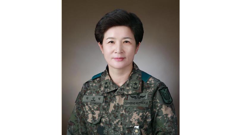 여군 최초 2성장군 탄생…육군 항작사령관에 강선영 소장
