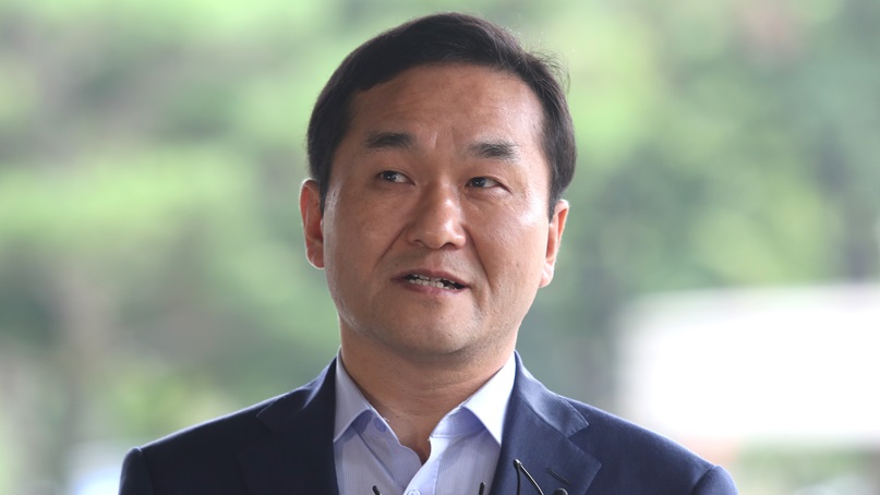 '불법 선거자금 수수' 한국당 엄용수, 의원직 상실형 확정 