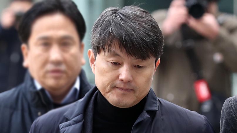 법원, '뇌물수수 혐의' 유재수 전 부시장 구속영장 발부 