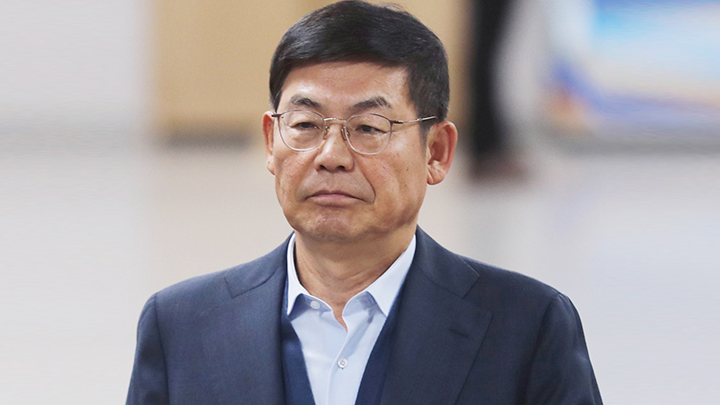 '삼성 노조 와해' 이상훈 삼성전자 이사회 의장 징역 1년6월 법정구속