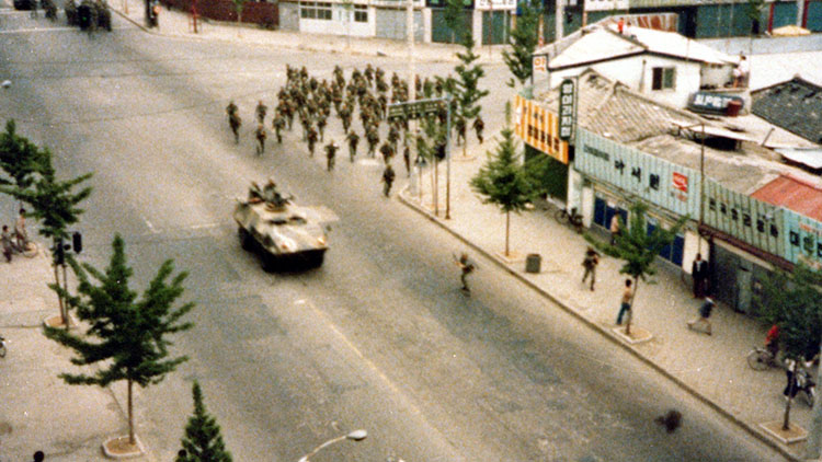 5·18 당시 차륜형 장갑차 사진 / 국가정보원 제공