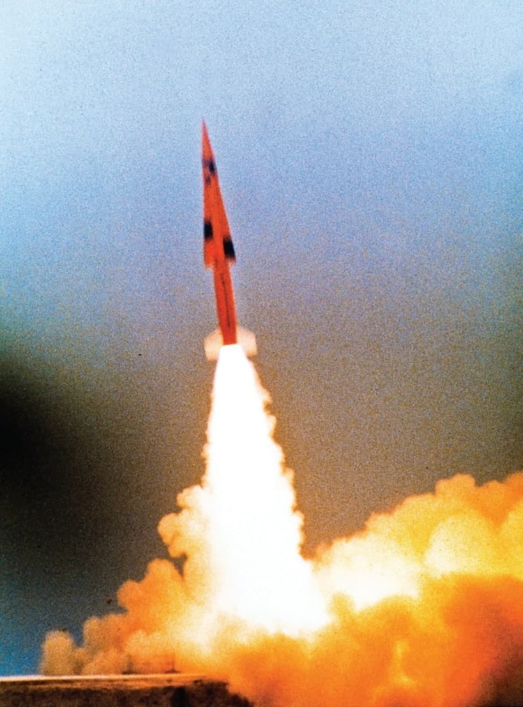 백곰 지대지 미사일 발사 장면 / 전쟁기념관