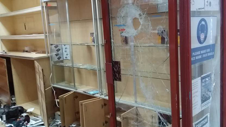 시위대가 약탈해 간 남아프리카공화국 프레토리아의 쇼핑몰 / 사진 제공: 전소영 남아공한인회 수석부회장