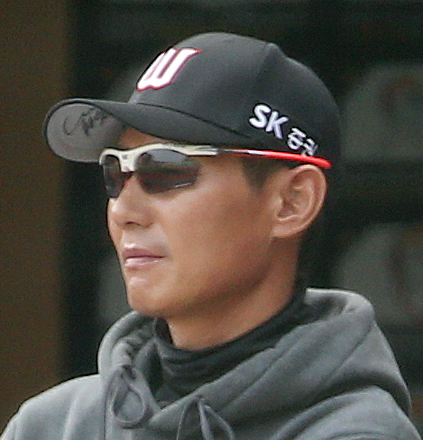 프로야구 LG 트윈스가 새 사령탑으로 염경엽(54) 현 월드베이스볼클래식(WBC) 국가대표 기술위원장을 선임했다. 사진은 SK 감독 시절 모습. / 연합뉴스 자료사진