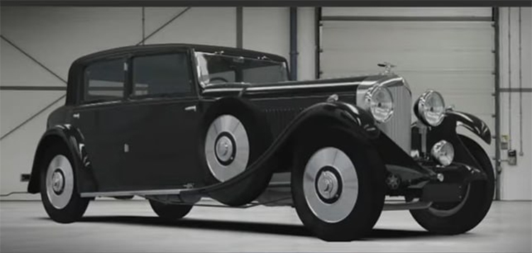 벤틀리가 "내 목표를 이뤘다"고 만족해했던 '8리터'. 벤틀리의 출퇴근 차량이었다. /벤틀리코리아 제공