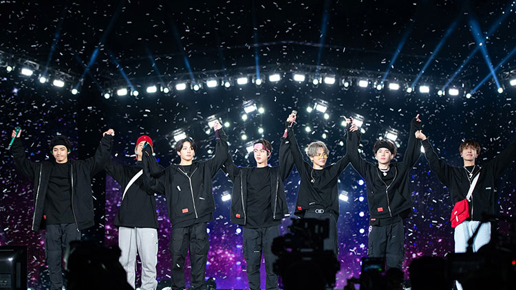 /BTS 페이스북 캡처