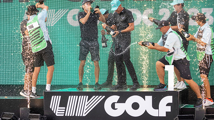 LIV 골프 DC 대회 시상식 모습 /AP=연합뉴스