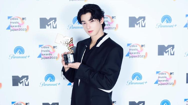 /아스트로 페이스북 캡처