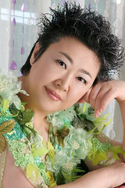 서울시스터즈 출신으로 '서울 탱고'·'첫차' 등의 히트곡을 남긴 가수 방실이(본명 방영순)가 20일 오전 인천 강화의 한 요양병원에서 별세했다. 향년 61세. /연합뉴스