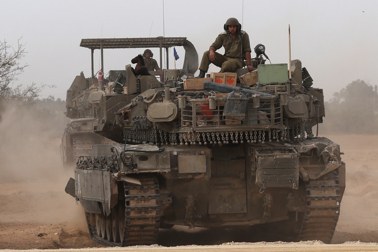 라파 인근 탱크 수십 대 집결…이스라엘 지상전 초읽기