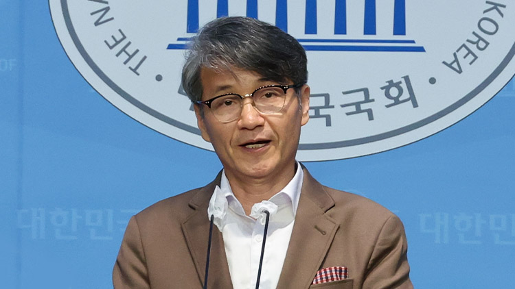 '김 여사 명품가방' 최재영 목사 24일 선거법 위반 경찰 소환