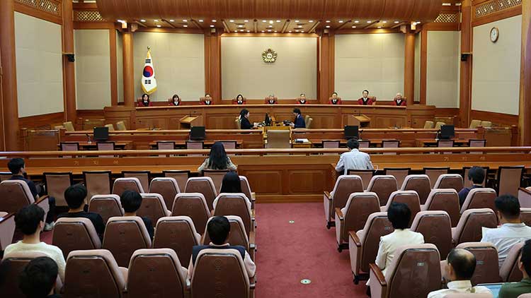 '친족간 재산범죄 처벌 면제' 친족상도례, 헌법불합치 결정