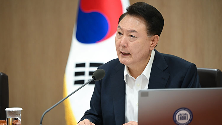 [단독] 尹, 4일 장·차관급 '소폭 개각'…'장수 비서관' 3명 차관행 유력