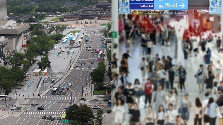 인천공항 '북적', 도심·지하철 '한산'…본격 휴가철 시작