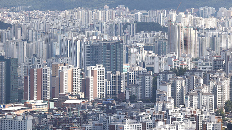 역대 최고 찍은 서울 아파트…연휴 지나며 상승세 이어갈까