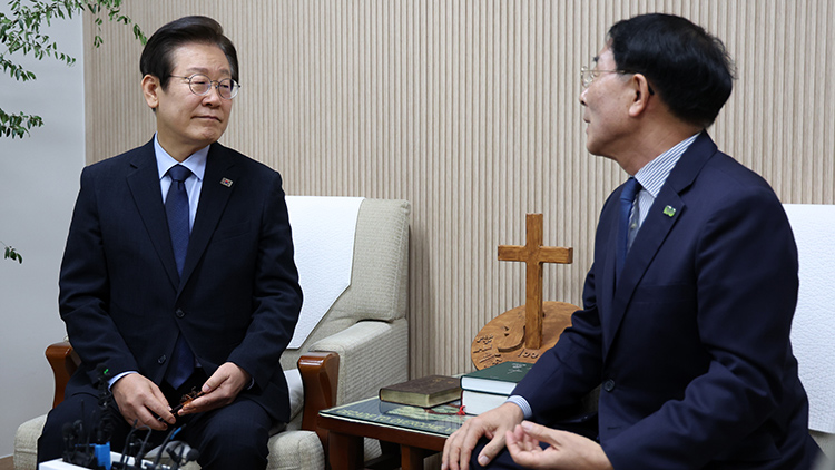 이재명 '정치 실종에 전쟁만 남아…상대 없애려 하고 부정'