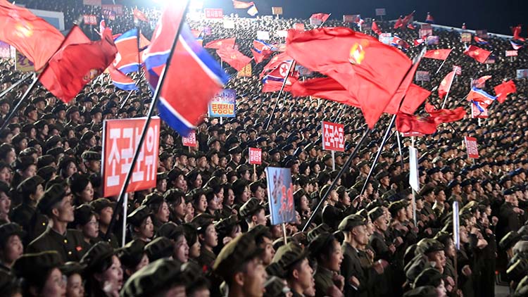 北 '청년 140만명 입대 탄원…분별없이 날뛰는 한국 멸적 의지'