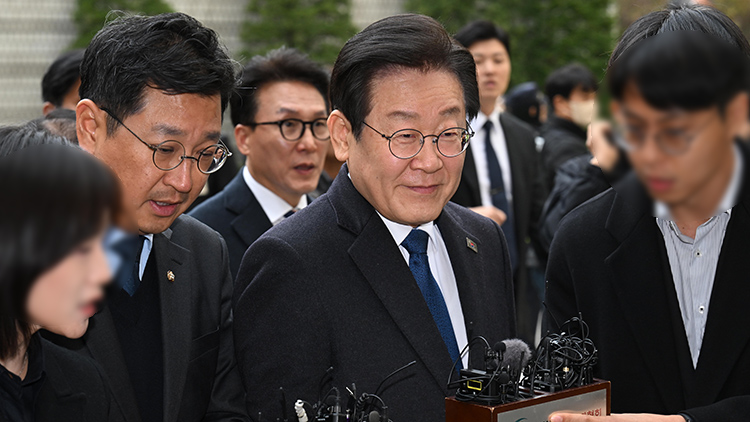 이재명, '위증교사' 선고 앞두고 “법과 상식에 따르지 않겠나”