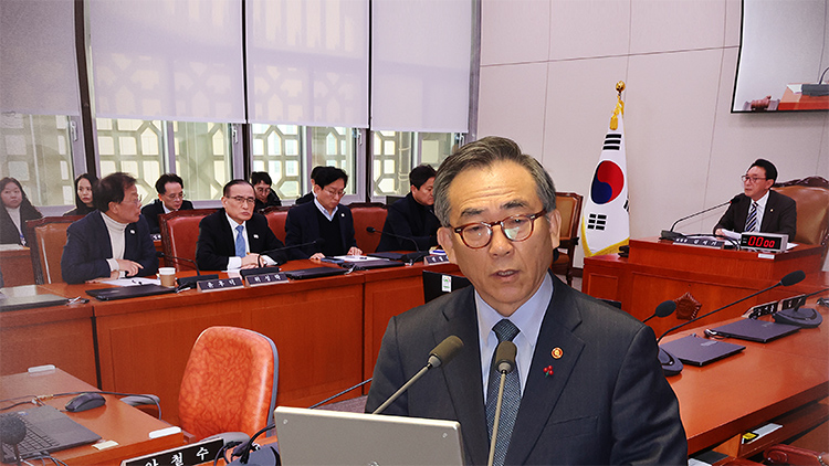 '외교고립' 위기에 혼란 부추기는 野…美 측 '우리와의 접촉 이용할까 우려'