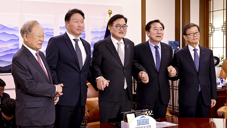 국회 찾아간 재계 '무쟁점 법안 연내 통과' 호소