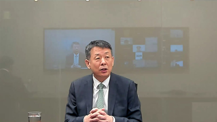 24일 온라인 기자간담회를 연 김광일 MBK파트너스 부회장