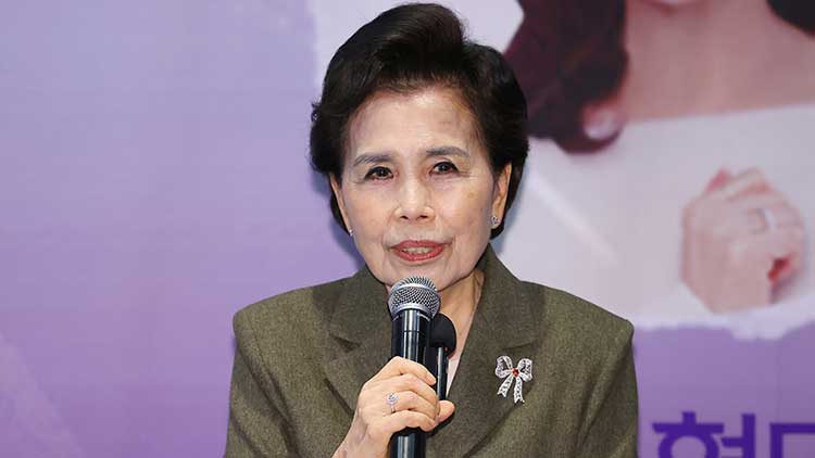'엘레지의 여왕'의 66년…이미자 