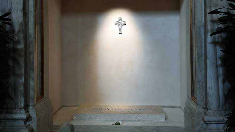 이탈리아 로마의 성모 마리아 대성당에 있는 프란치스코 교황의 무덤. /EPA=연합뉴스 