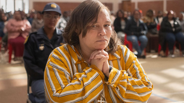 남아공서 실종신고한 딸을 인신매매한 혐의로 유죄 판결 받은 엄마./AFP