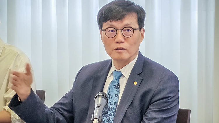 기자간담회 하는 이창용 한은 총재/연합뉴스