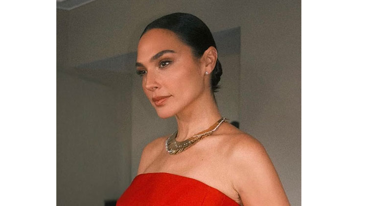 /겔 가돗 인스타그램 캡처