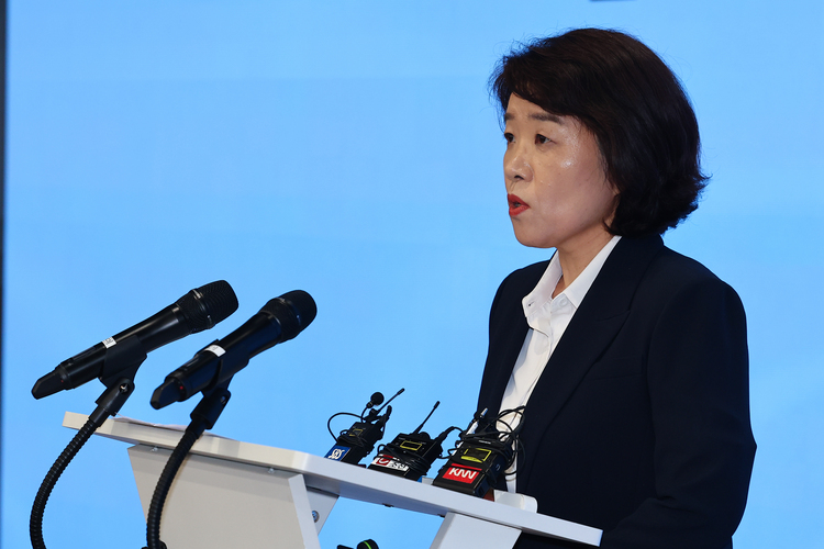 민중기 특별검사팀 오정희 특검보 /연합뉴스