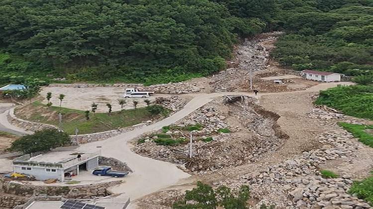 '2차 장마' 시작됐는데…퇴적물 가득 쌓인 사방댐