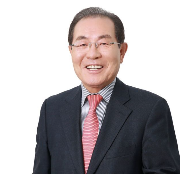 윤동한 콜마그룹 회장