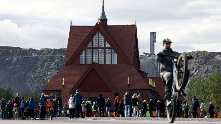 스웨덴의 한 광산마을에서 지은 지 100년 넘은 목조 교회 건물 /REUTERS=연합뉴스