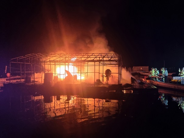 태안 가두리양식장 화재