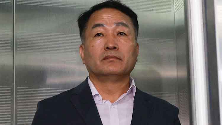 김계환 전 해병대사령관이 19일 서울 서초구 순직해병특별검사팀 사무실로 출석하고 있다. /연합뉴스