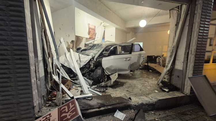 춘천 상가 돌진 사고