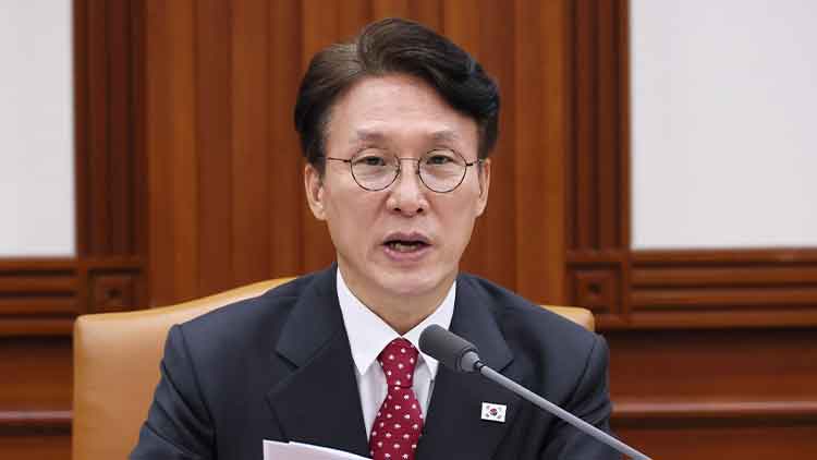 김민석 국무총리가 24일 서울 종로구 정부서울청사에서 열린 국정현안관계장관회의에서 발언하고 있다. /연합뉴스