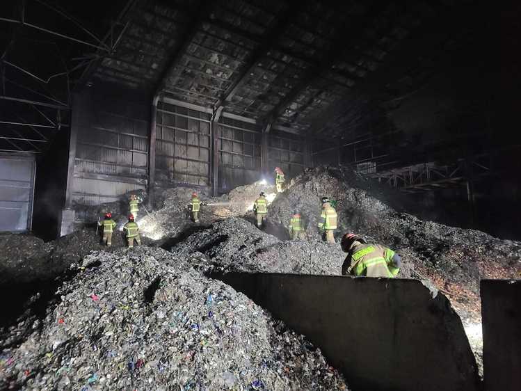 강릉 폐기물 창고 화재