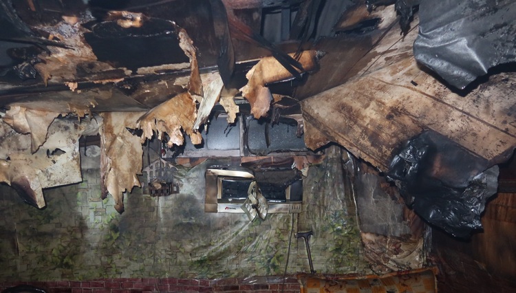 부산 동래구 주택 화재/부산소방재난본부 제공