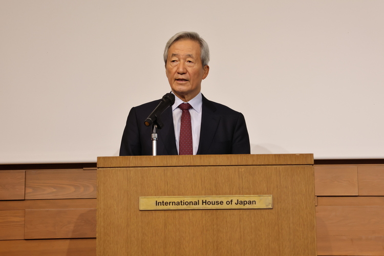 아산정책연구원과 일본의 민간 연구소 아시아퍼시픽이니셔티브(API)가 일본에서 주최한 '2025 한일정책 대화'에서 정몽준 명예이사장이 연사로 나섰다.