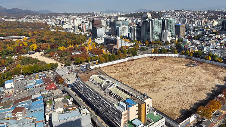 사진은 서울 종묘와 세운4구역 모습. /연합뉴스