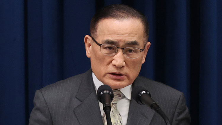 위성락 국가안보실장이 14일 서울 용산 대통령실 기자회견장에서 이재명 대통령의 한미 관세·안보 협상 '조인트 팩트시트'(공동 설명자료) 최종 합의 발표 후 질문에 답하고 있다. /연합뉴스