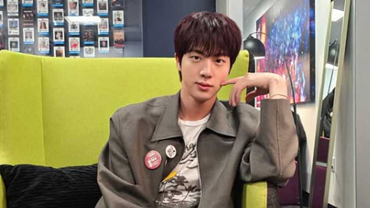 /BTS 멤버 진 인스타그램 캡처