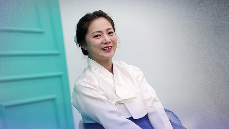 '갑질·횡령·주사이모' 잇단 의혹…박나래 "방송 활동 중단"