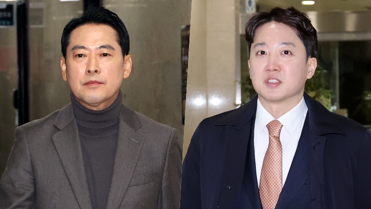 국민의힘 장동혁 대표(왼쪽)와 개혁신당 이준석 대표 /연합뉴스 